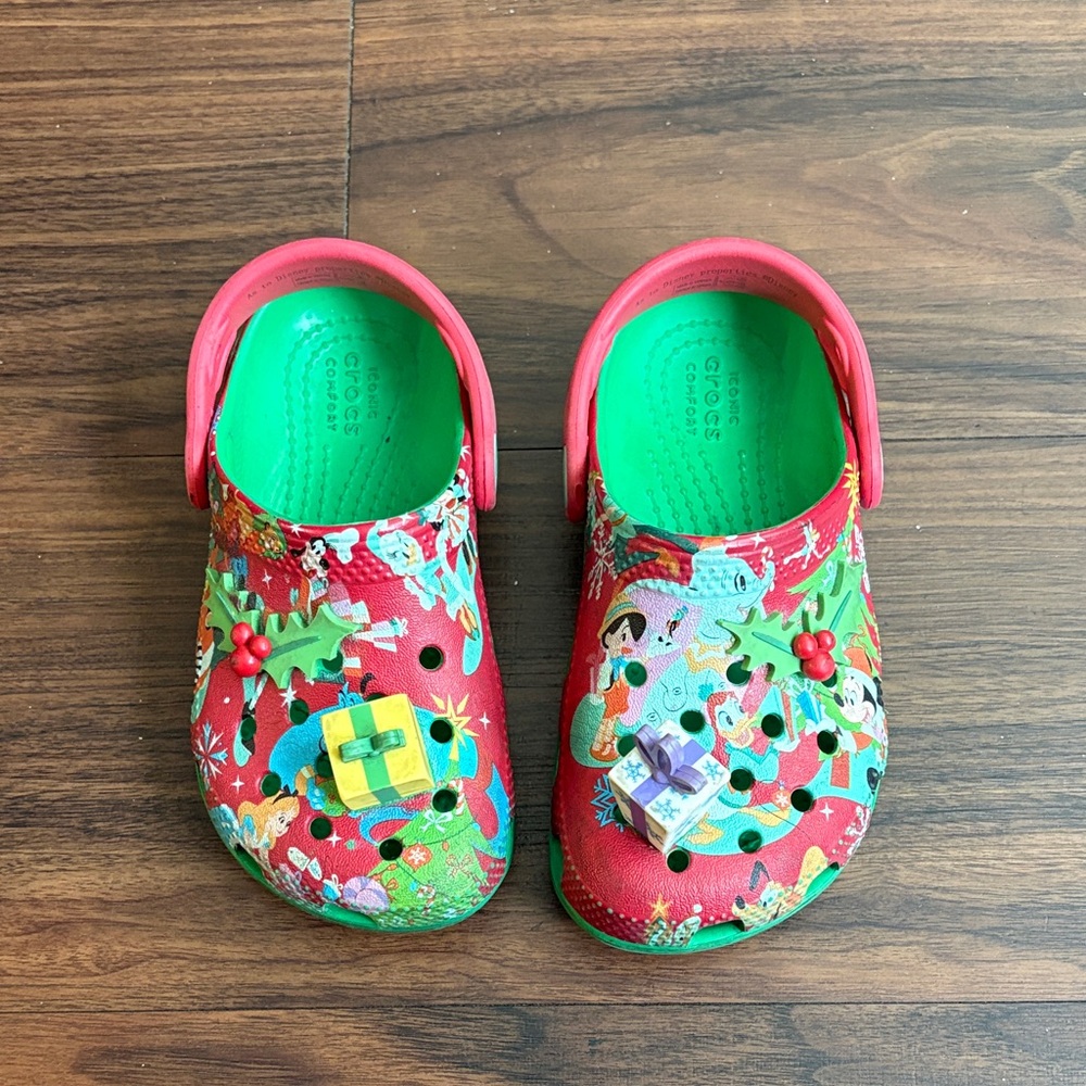Disney Park CROCS Kids Red and Green Christmas Clogs with Fun Design